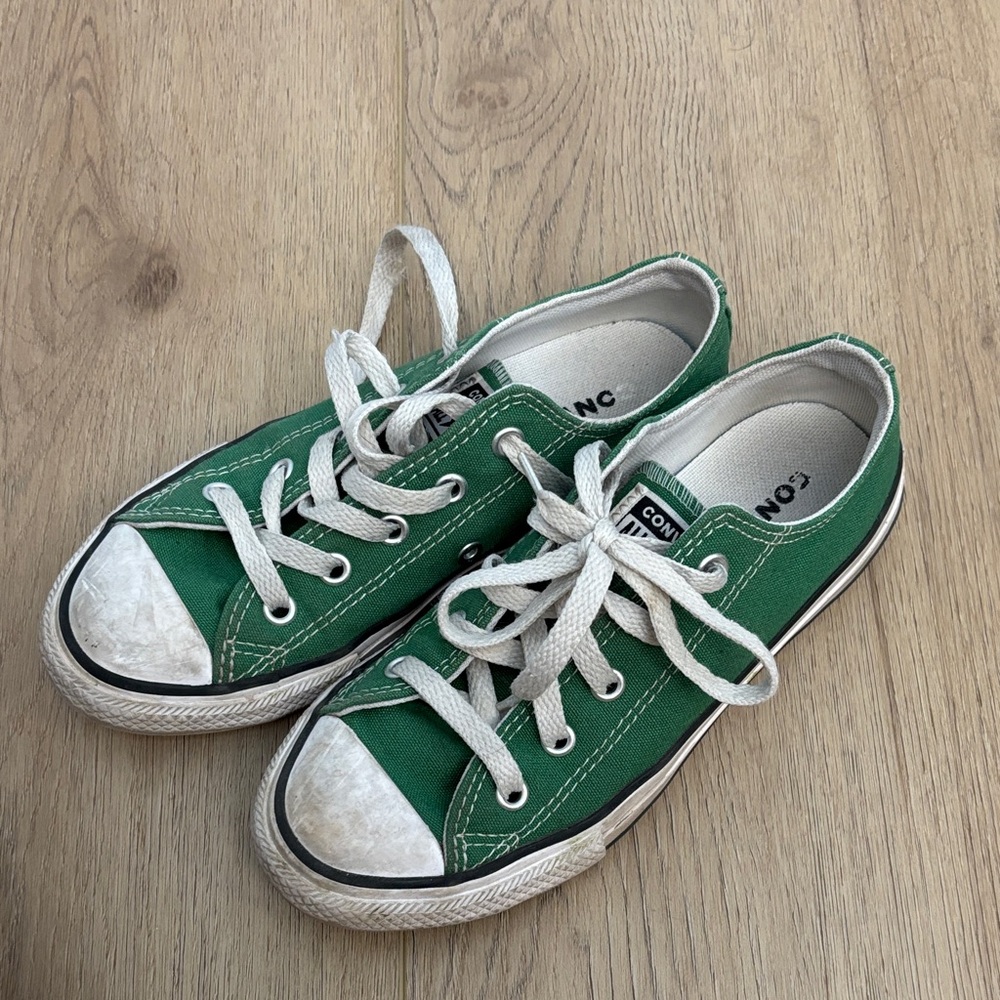 Converse Kids Sneakers in Vibrant Green
